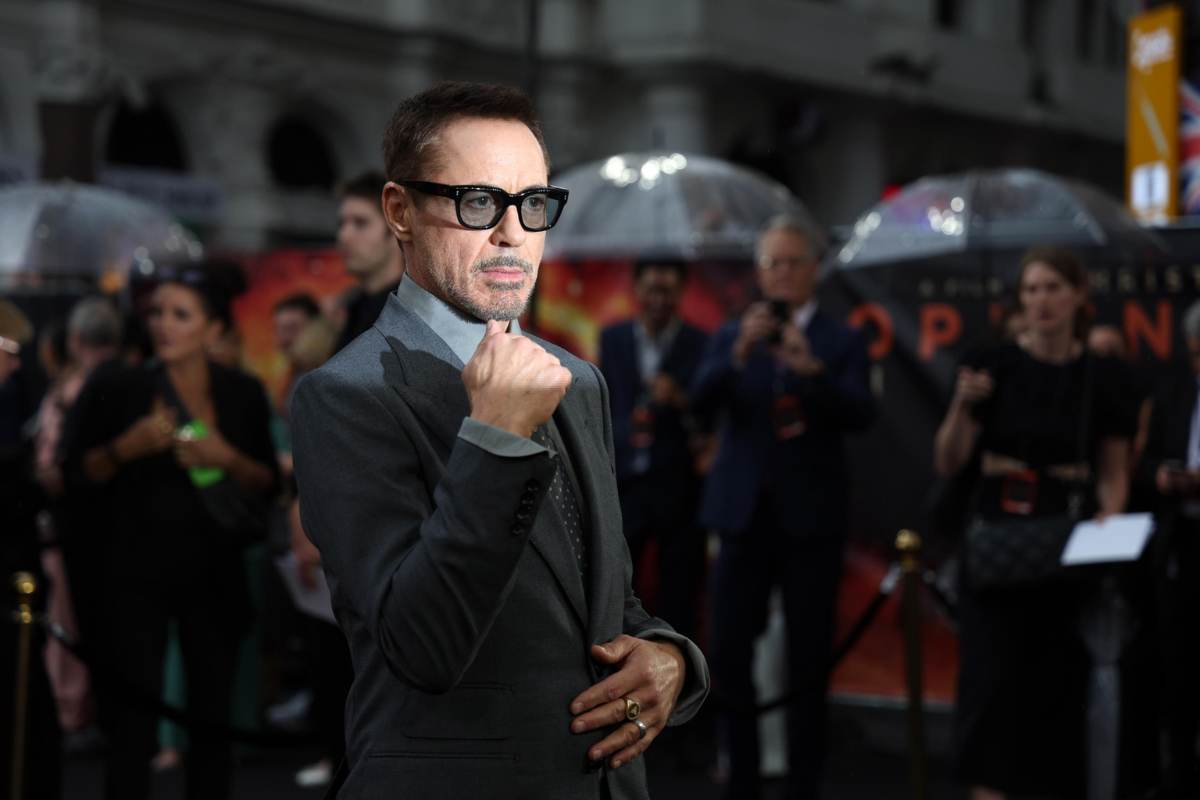Robert Downey Jr como Iron Man
