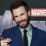 Chris Evans como Capitán América